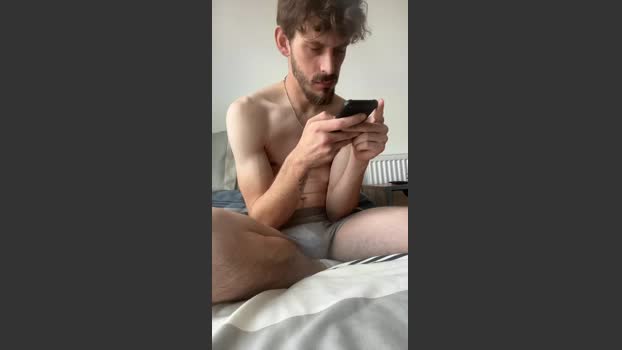 Blake_Bate1999 21-07-2025 Recorded Video kissing