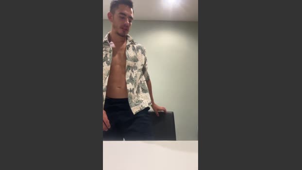 AlejandroAlpha 04-08-2025 Recorded Video gay