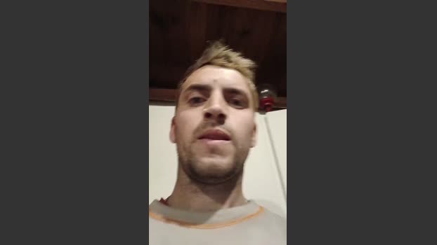 Hotdog_1_4 07-08-2025 Recorded Video kiss