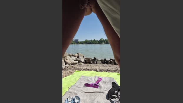 viraglaci18 12-08-2025 Recorded Video kissing