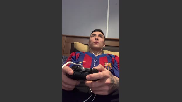Jonathan696969 18-08-2025 Recorded Video kiss