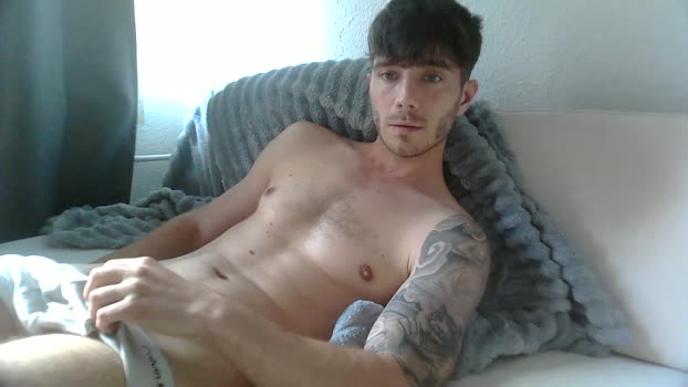 GuyFromNextDoor 24-08-2025 Recorded Video striptease