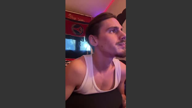 Theo95_ 12-09-2025 Recorded Video kissing