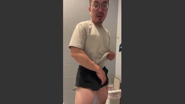 fuckmeifyouwan2 14-09-2025 Recorded Video fingering