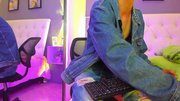 EliasSnow 17-09-2025 Recorded Video beauty