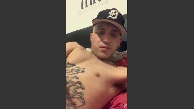 tattobadboy1 25-09-2025 Recorded Video kissing