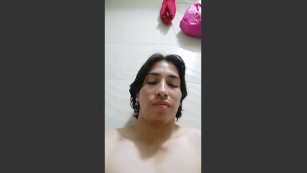 mike327173 26-09-2025 Recorded Video kissing