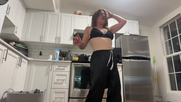 Cokeslut765