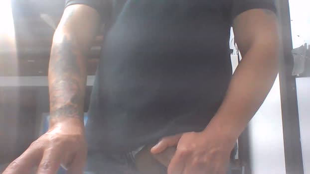 estudiourbannn 02-10-2025 Recorded Video fingers