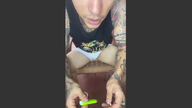 baianoqg 05-10-2025 Recorded Video fingers