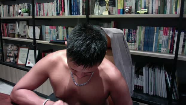 bearhan1 06-10-2025 Recorded Video Topless