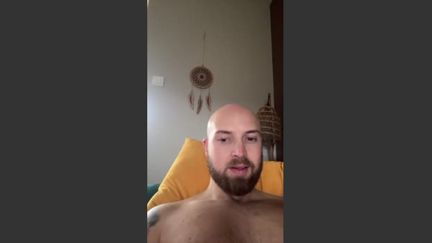 Remdu68 09-10-2025 Recorded Video kissing