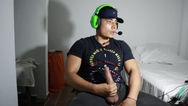 Alex_del_Toro 12-10-2025 Recorded Video sexymale