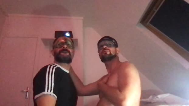 kinkyparis6