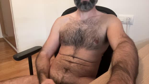 hairywanker35 13-10-2025 Recorded Video spank