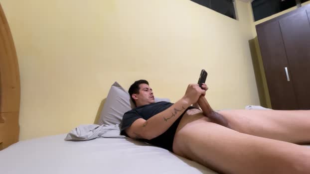 Javier00282 21-10-2025 Recorded Video orgasm
