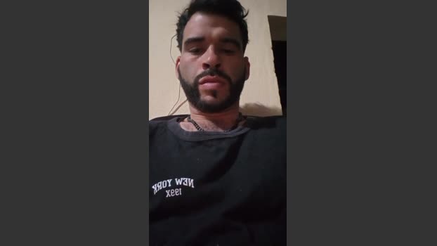 Juanpolla27 21-10-2025 Recorded Video kissing