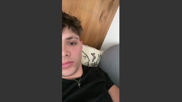 hotboy_gabri 22-10-2025 Recorded Video legs