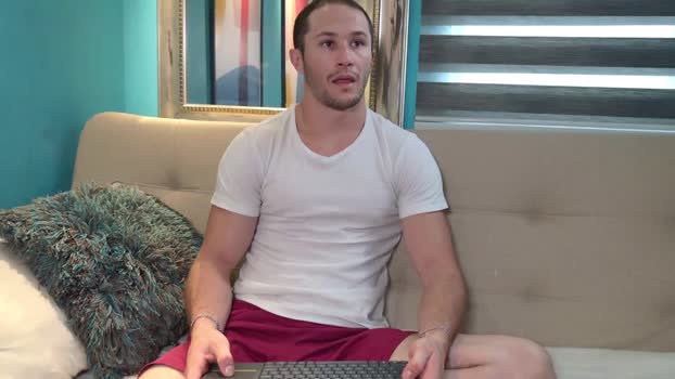 Axelfairchaild 23-10-2025 Recorded Video yummy