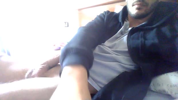 Alvarobcn34 25-10-2025 Recorded Video legs