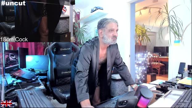 OnlineBossUK 25-10-2025 Recorded Video suck