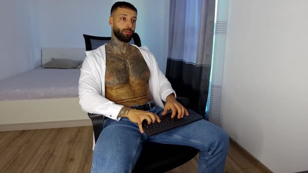 MaculineGuy69 29-10-2025 Recorded Video spanking