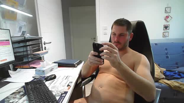 capuch67 28-10-2025 Recorded Video striptease