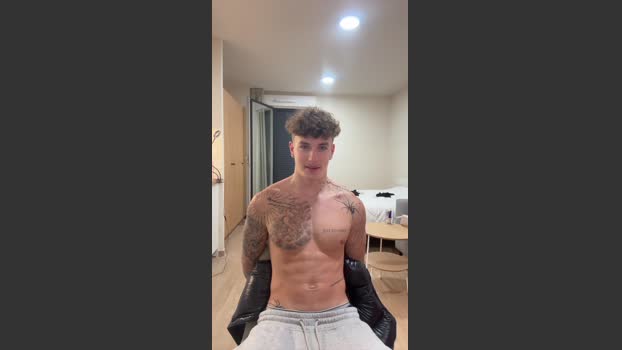 clemhrl 28-10-2025 Recorded Video handsome