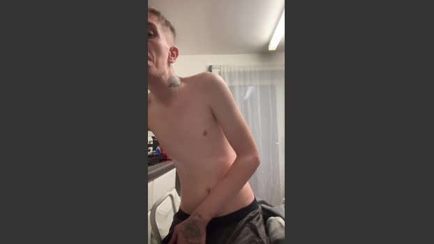 liamjames9879 28-10-2025 Recorded Video deepthroat