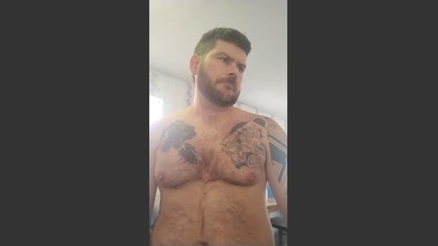 touro_comedor85 31-10-2025 Recorded Video kiss