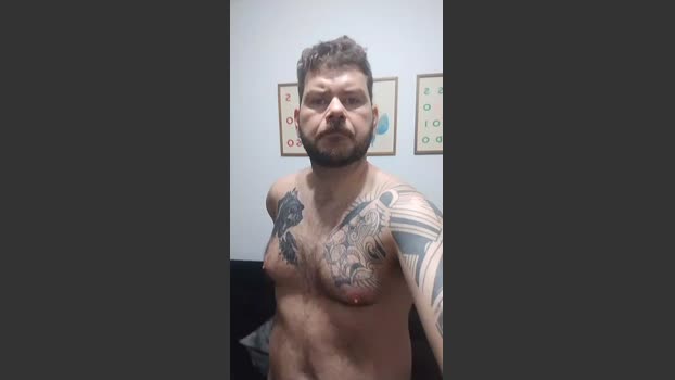 touro_comedor85 02-11-2025 Recorded Video lush