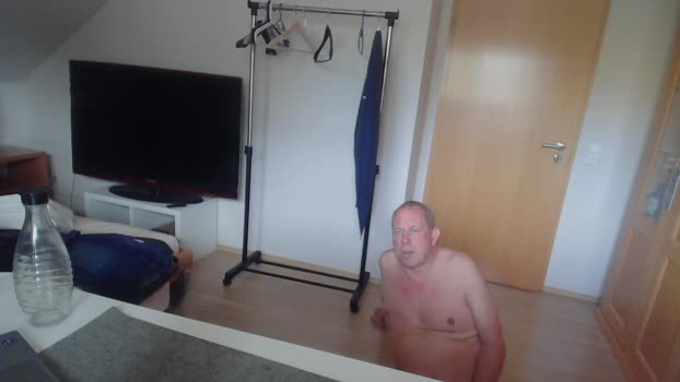 mdevbi 03-11-2025 Recorded Video kissing