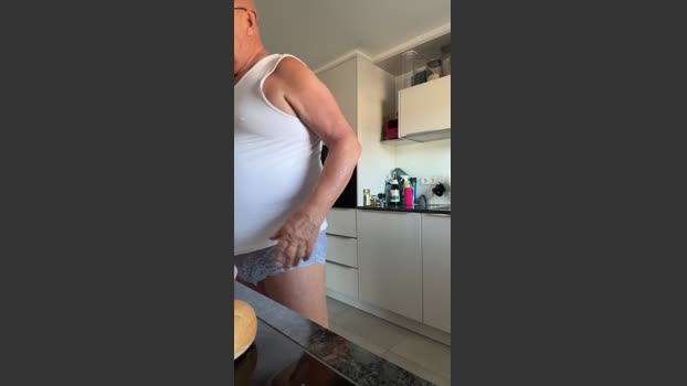 klaus4457 04-11-2025 Recorded Video hard