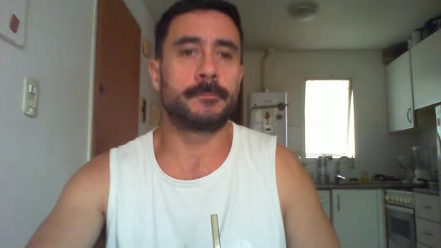 p_arg1986 04-11-2025 Recorded Video beauty