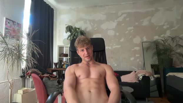 Heikhoe69 06-11-2025 Recorded Video kissing