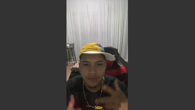 Novinnhho 06-11-2025 Recorded Video kiss