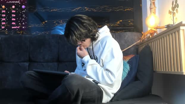 Diamante_twink 08-11-2025 Recorded Video jerkoff