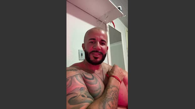 guto356 08-11-2025 Recorded Video Topless