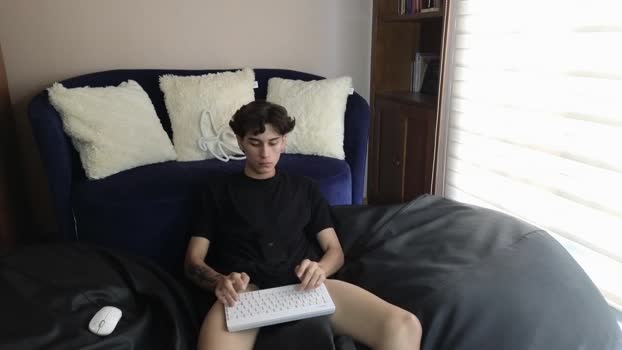 Derekswan 13-11-2025 Recorded Video horny