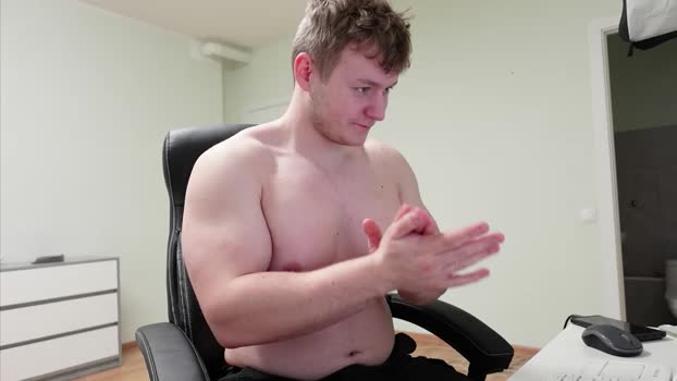 Richard_Dullas 17-11-2025 Recorded Video handsome