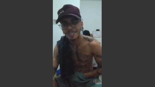 Klinger30 18-11-2025 Recorded Video kiss