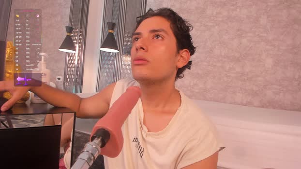 TheoHart 18-11-2025 Recorded Video handsome