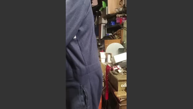 thompson3 20-11-2025 Recorded Video fingers