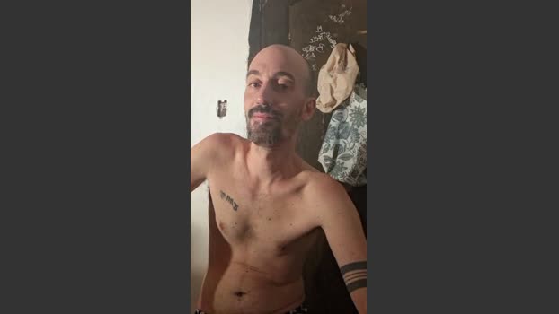 Ezzetrece 21-11-2025 Recorded Video twink