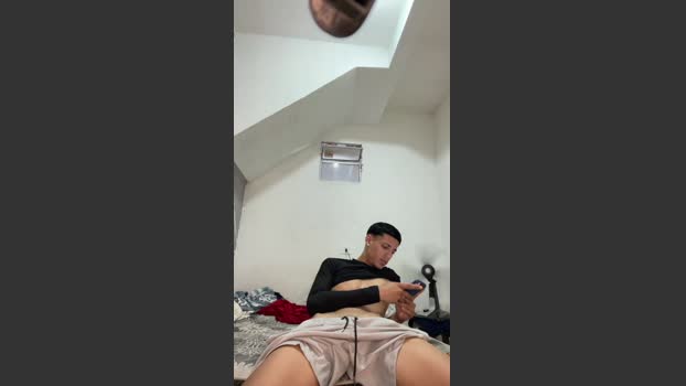 Novinhodoot22 21-11-2025 Recorded Video jerkoff