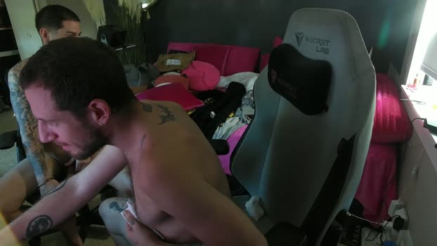 KingCal205 23-11-2025 Recorded Video kiss