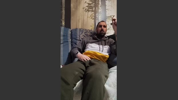 Kinhos2 25-11-2025 Recorded Video jerkoff
