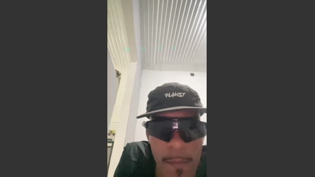 pikon_xxx 25-11-2025 Recorded Video beautiful