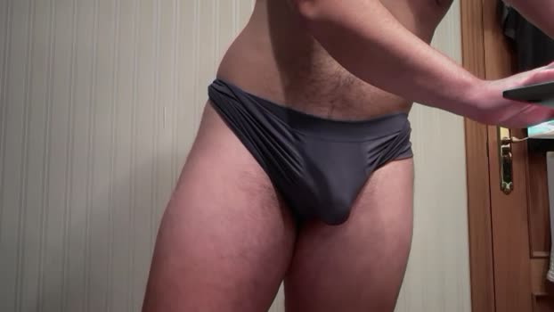 adrianzzz3 27-11-2025 Recorded Video jerkoff
