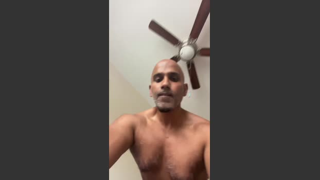 Beachmusclefit 29-11-2025 Recorded Video striptease